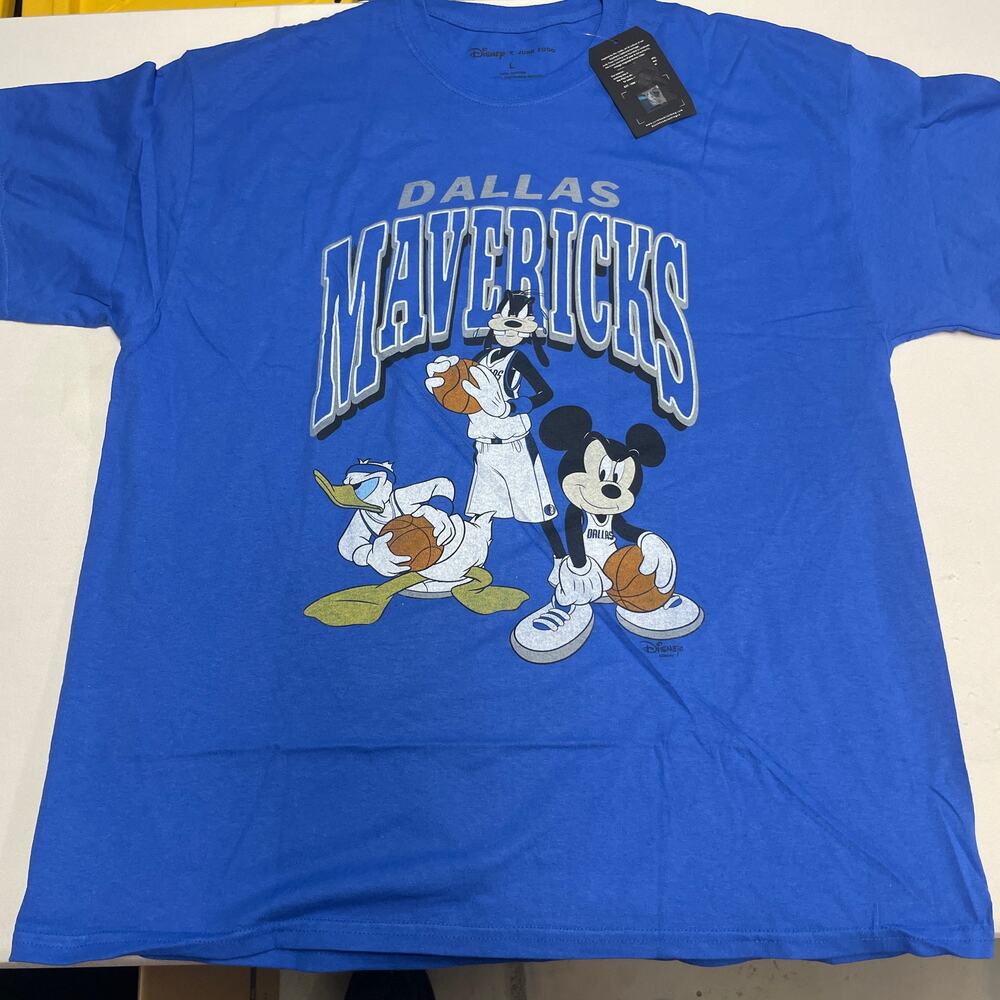 Dallas Mavericks Disney x Junk Food T-Shirt